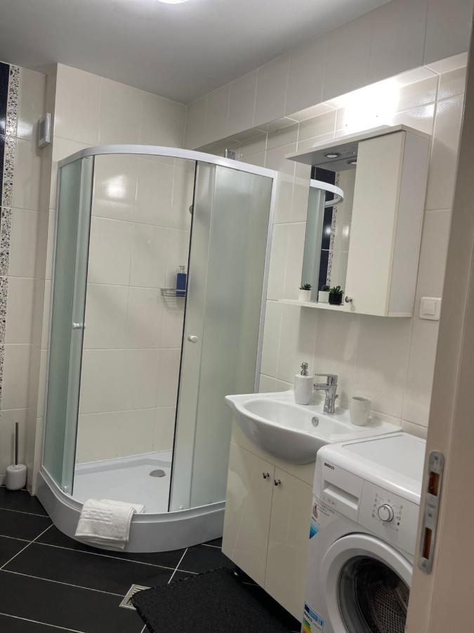 Welcome To Bucharest Airport Residences & Therme-Self Check-In Otopeni Dış mekan fotoğraf